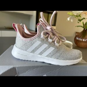 Kids Adidas size 12.5 cloudfoam pure 2.0 NWT